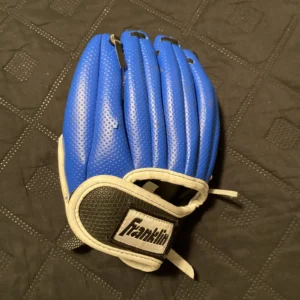 Baseball-mitt-Franklin-Airtech-Small-For-A-Child