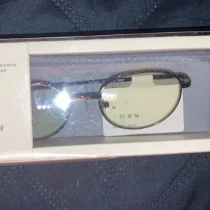 Blue-light-filtering-glasses-with-case-a-new-Day-brand