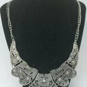 Fashionable Lead & Nickel Free Filigree Necklace