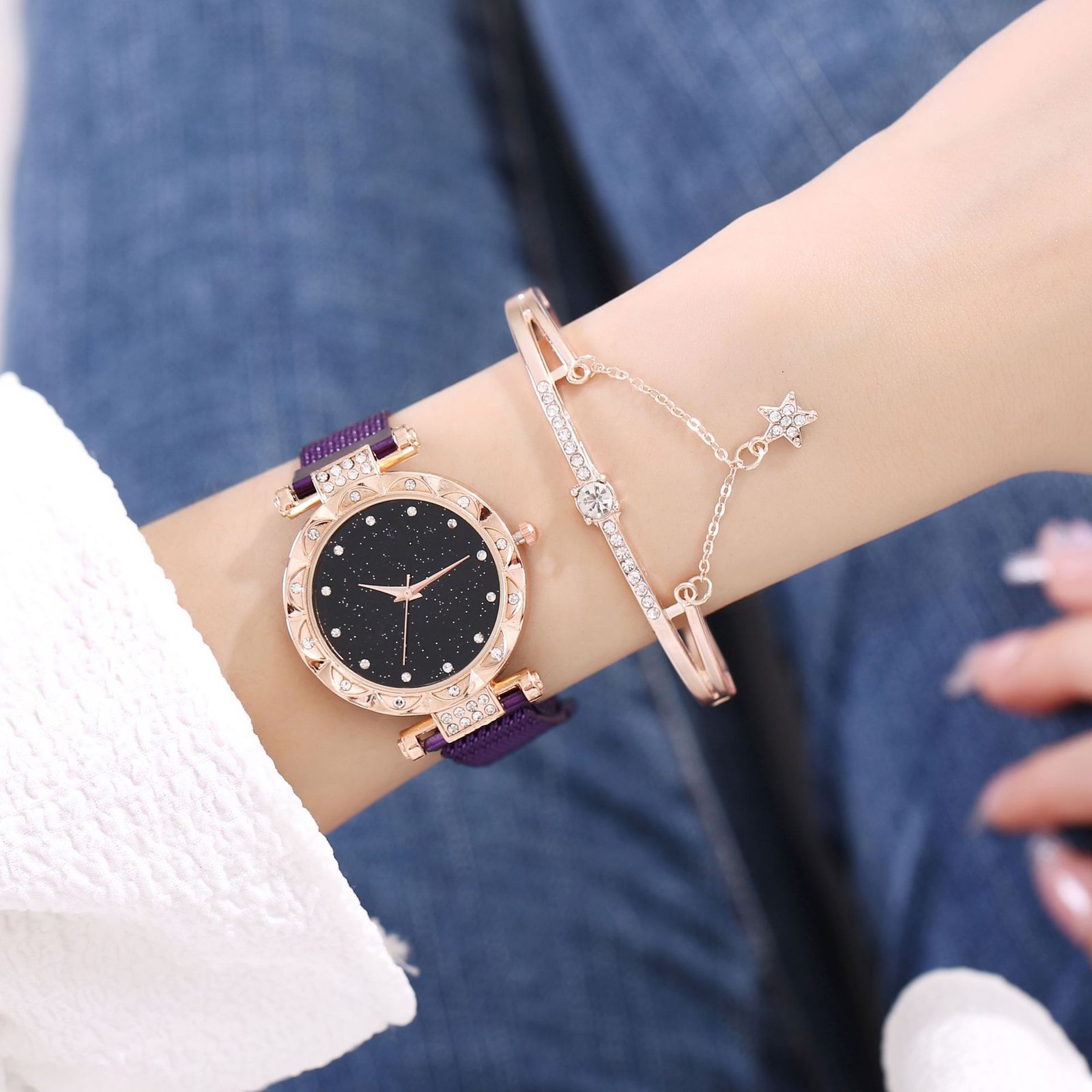 Magnetic Strap Set Womens Quartz Wristwatch - Image 7