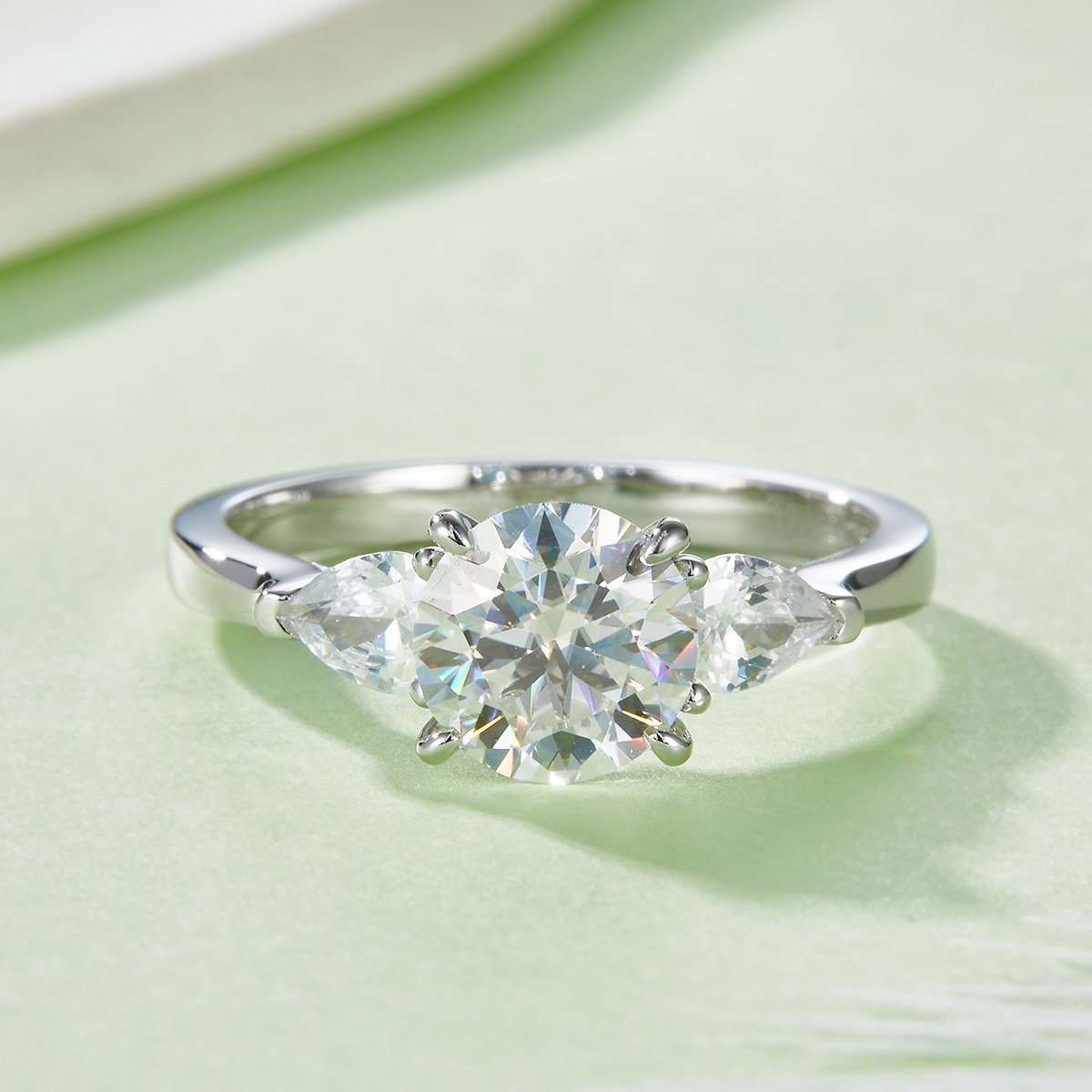 2 Carat Round Moissanite Engagement Ring - Image 2
